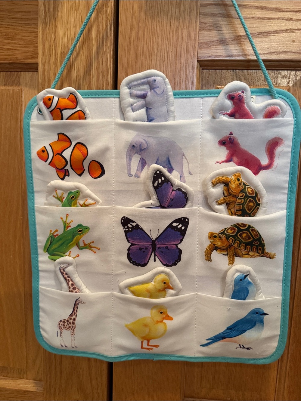 Lovevery Quilted Critter - Plush Pocket Organizer - Realist Play kit